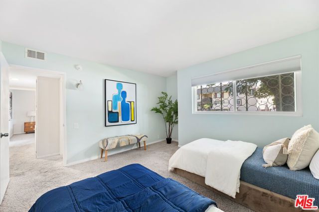 4353 Colfax Avenue 27, Studio City (los Angeles), CA 91604