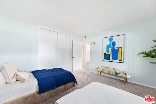 4353 Colfax Avenue 27, Studio City (los Angeles), CA 91604