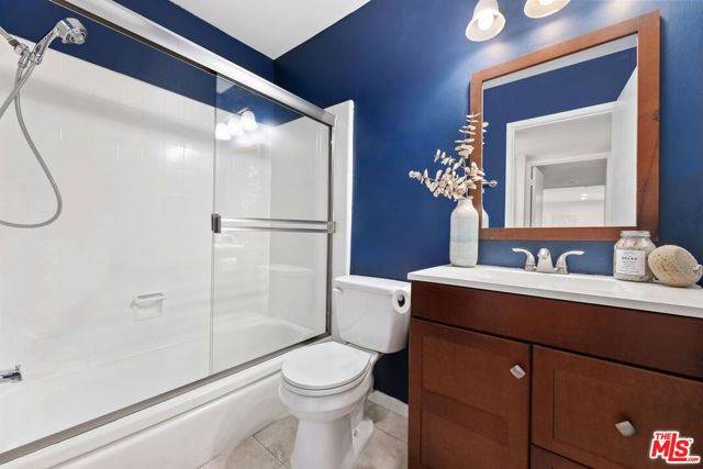 4353 Colfax Avenue 27, Studio City (los Angeles), CA 91604