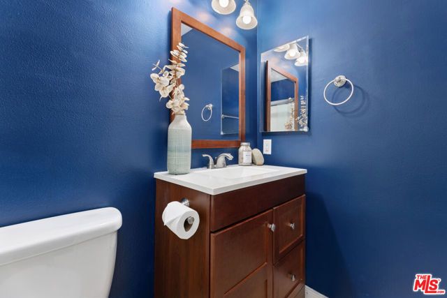 4353 Colfax Avenue 27, Studio City (los Angeles), CA 91604