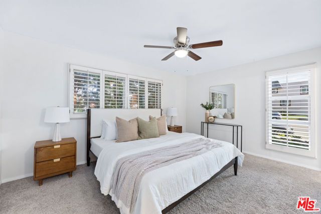 4353 Colfax Avenue 27, Studio City (los Angeles), CA 91604