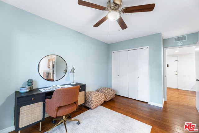 4353 Colfax Avenue 27, Studio City (los Angeles), CA 91604