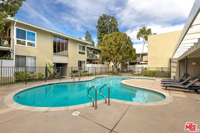 4353 Colfax Avenue 27, Studio City (los Angeles), CA 91604