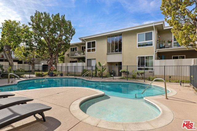 4353 Colfax Avenue 27, Studio City (los Angeles), CA 91604