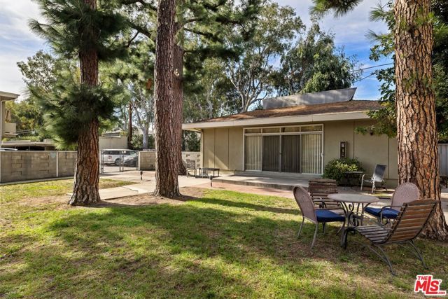 4353 Colfax Avenue 27, Studio City (los Angeles), CA 91604