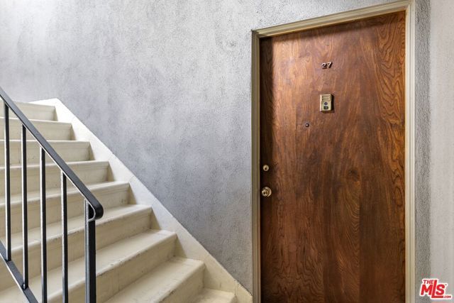 4353 Colfax Avenue 27, Studio City (los Angeles), CA 91604