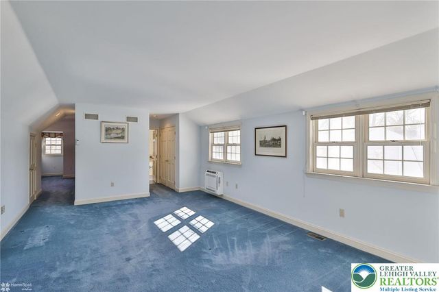 7 Moreland Avenue, Bethlehem City, PA 18017