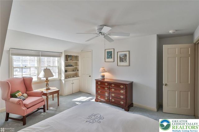 7 Moreland Avenue, Bethlehem City, PA 18017