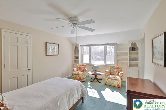 7 Moreland Avenue, Bethlehem City, PA 18017