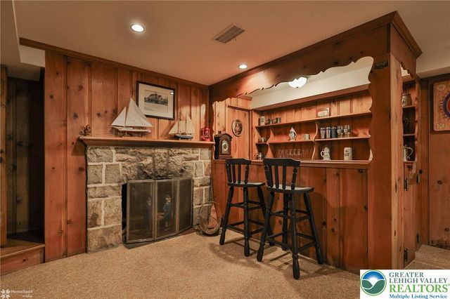 7 Moreland Avenue, Bethlehem City, PA 18017