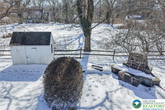 7 Moreland Avenue, Bethlehem City, PA 18017