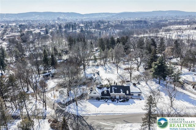 7 Moreland Avenue, Bethlehem City, PA 18017