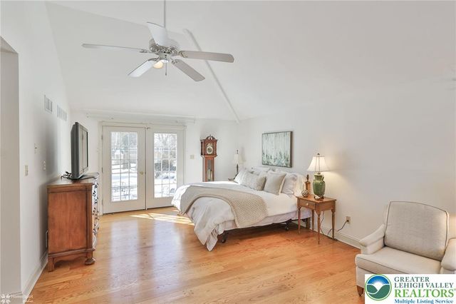 7 Moreland Avenue, Bethlehem City, PA 18017