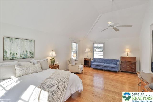 7 Moreland Avenue, Bethlehem City, PA 18017