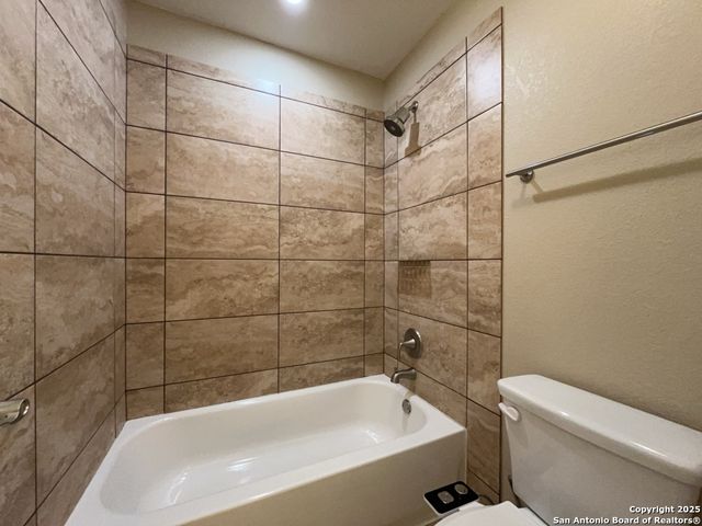 10351 Granary Street, San Antonio, TX 78245