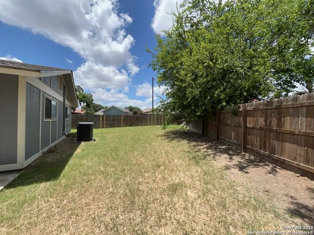 10351 Granary Street, San Antonio, TX 78245