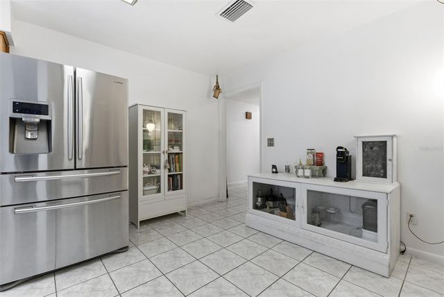 2019 W JOROME DRIVE, Tampa, FL 33612