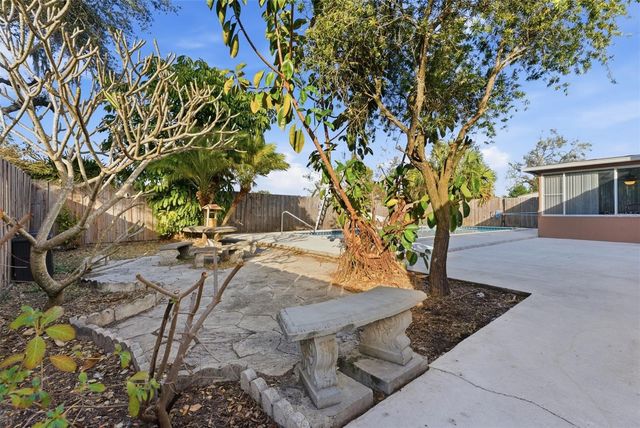 2019 W JOROME DRIVE, Tampa, FL 33612