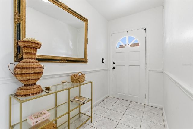 2019 W JOROME DRIVE, Tampa, FL 33612