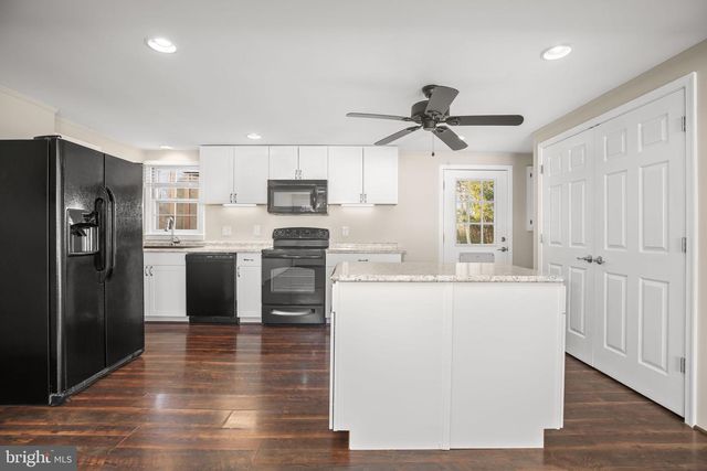 92 MCCARTY RD, Fredericksburg, VA 22405