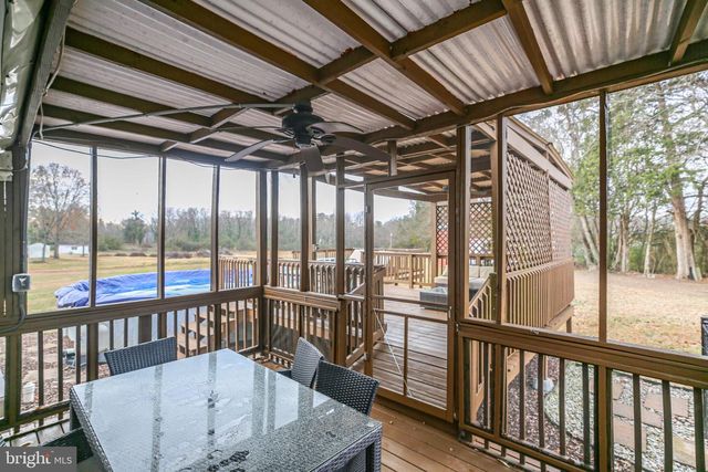 92 MCCARTY RD, Fredericksburg, VA 22405