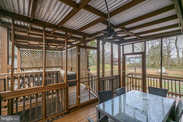 92 MCCARTY RD, Fredericksburg, VA 22405