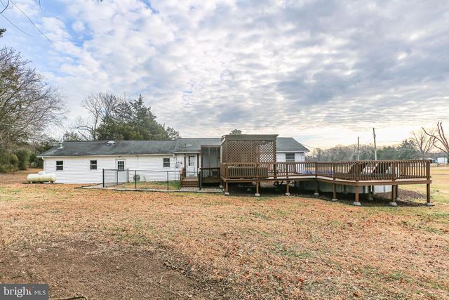 92 MCCARTY RD, Fredericksburg, VA 22405