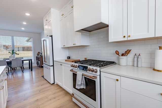 2619 E Olde Ivy Street, Springfield, MO 65804