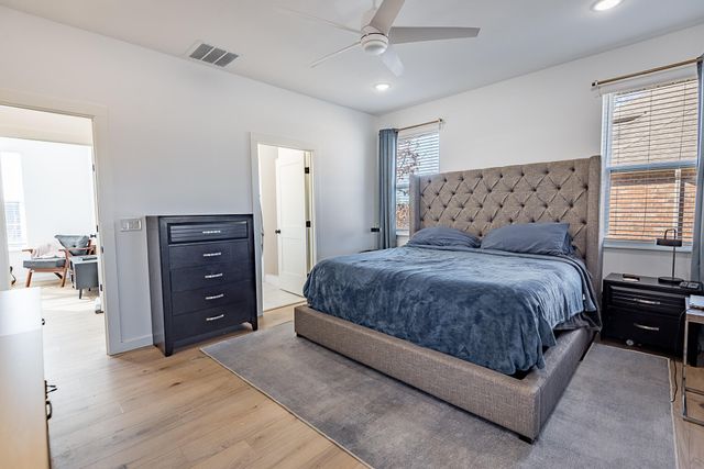 2619 E Olde Ivy Street, Springfield, MO 65804