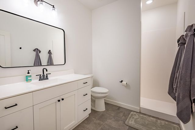 2619 E Olde Ivy Street, Springfield, MO 65804