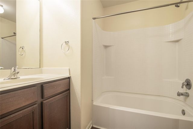 7122 Glenridge Lane, Richmond, TX 77469