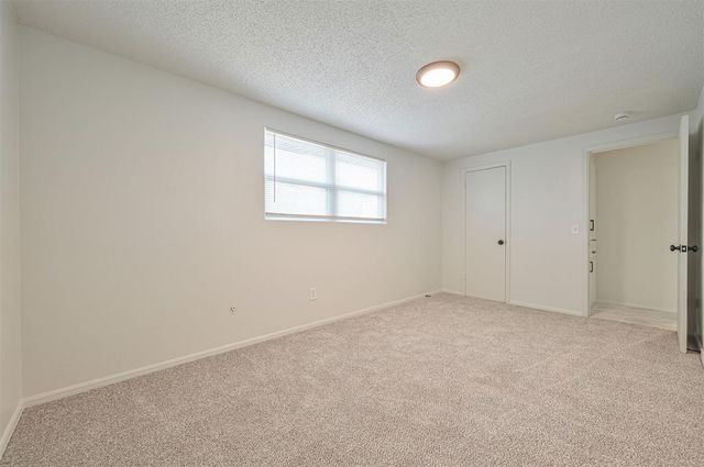 715 Harmon Circle, Moore, OK 73160