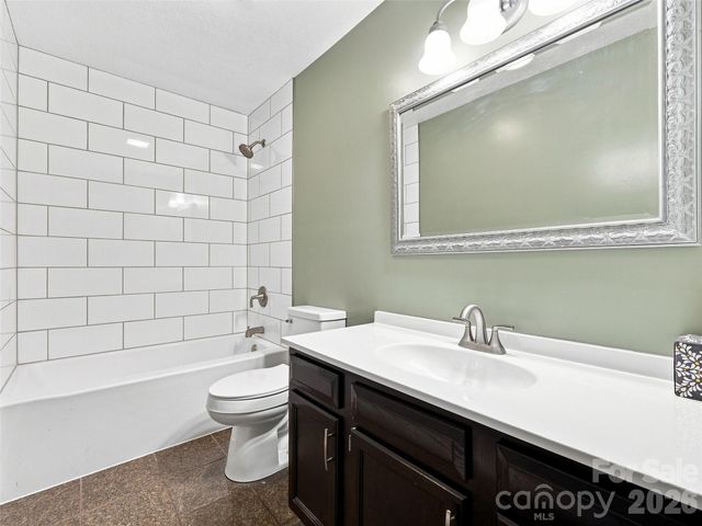 11 Brant Lane, Weaverville, NC 28787