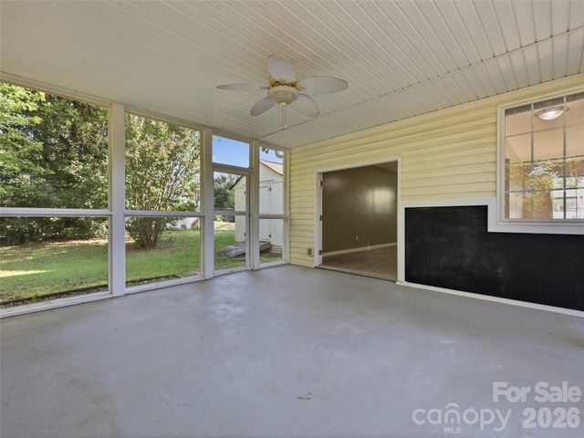 11 Brant Lane, Weaverville, NC 28787
