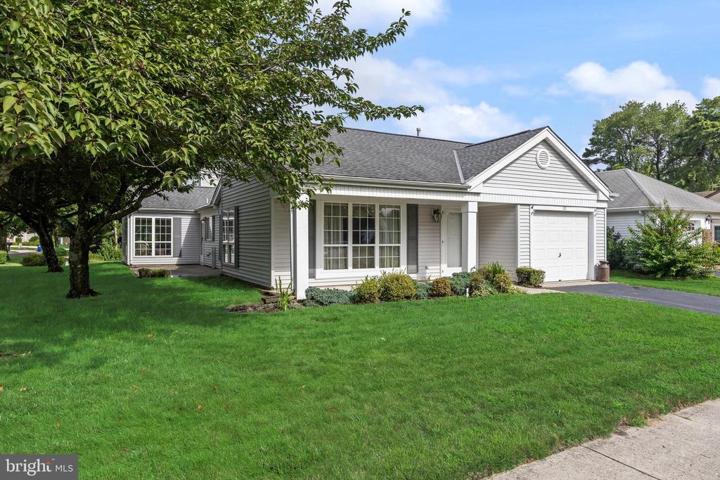 20 NEWBURY DR, SOUTHAMPTON, NJ 08088 — photo 2
