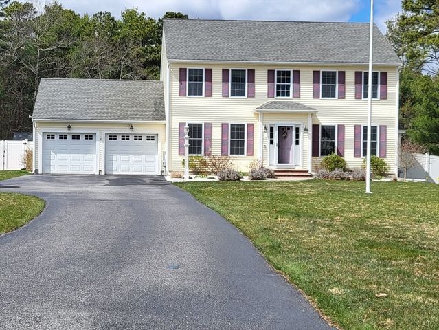 35 Settlers Way, Bourne, MA 02532