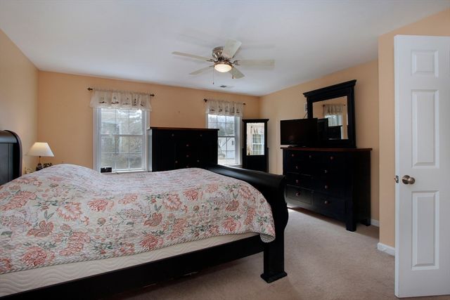 35 Settlers Way, Bourne, MA 02532