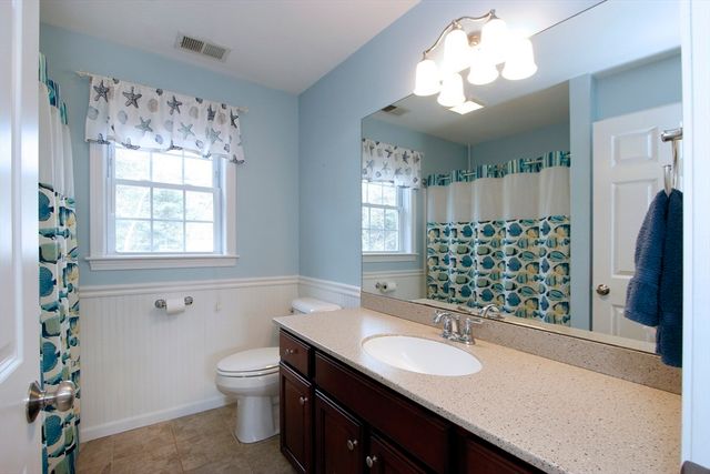 35 Settlers Way, Bourne, MA 02532