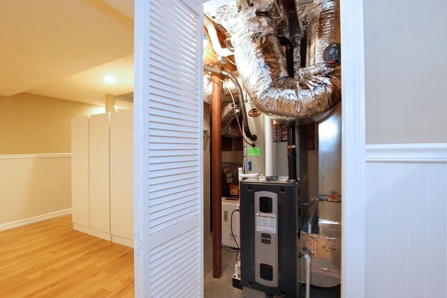 35 Settlers Way, Bourne, MA 02532