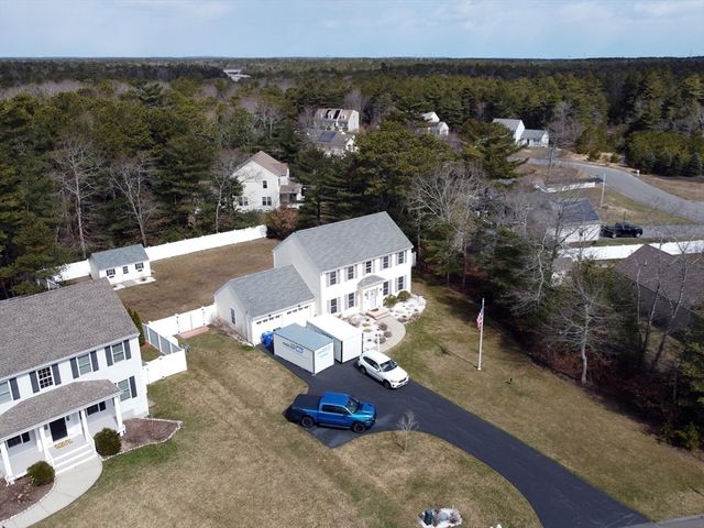 35 Settlers Way, Bourne, MA 02532