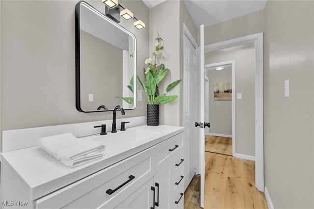 1731 Berger Road, Akron, OH 44312