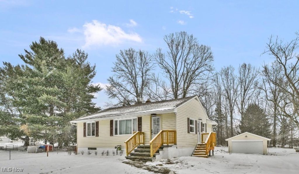 1731 Berger Road, Akron, OH 44312