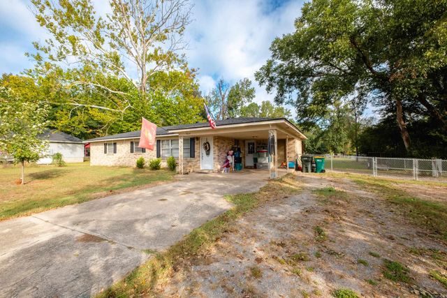 7024 Yarberry Lane, Little Rock, AR 72209