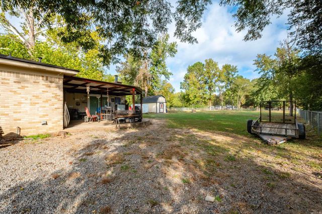 7024 Yarberry Lane, Little Rock, AR 72209