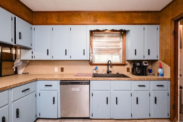 7024 Yarberry Lane, Little Rock, AR 72209