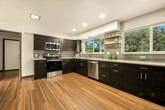 3114 Templeton Gap Road, Colorado Springs, CO 80907