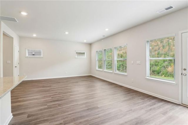 2759 Aralynn Way, College Park, GA 30132