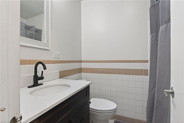 264 Exeter RD, Newport News, VA 23602