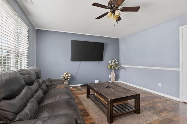 264 Exeter RD, Newport News, VA 23602