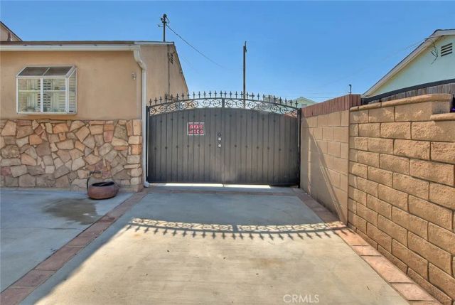 236 E Mason, Azusa, CA 91702